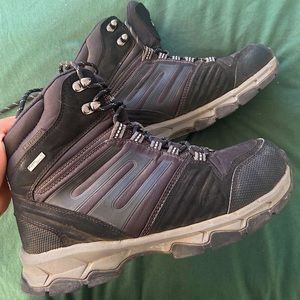 Wind River Hiking Boots